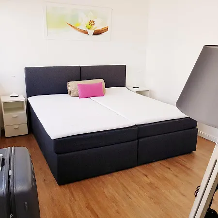 Apartment 12apart Duesseldorf/hilden *