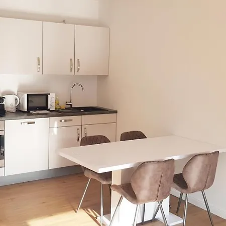 12apart Duesseldorf/hilden *